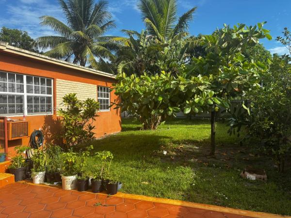 BISCAYNE GARDENS SEC E PA