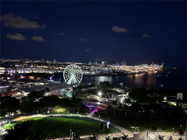 253 NE 2ND ST #1903, MIAMI, FL 33132