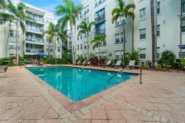 SOLE AT FORT LAUDERDALE C