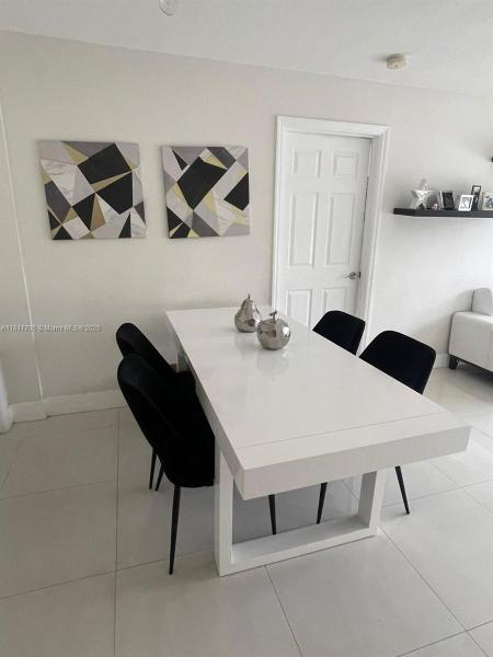 LAKE BEACH CLUB CONDO