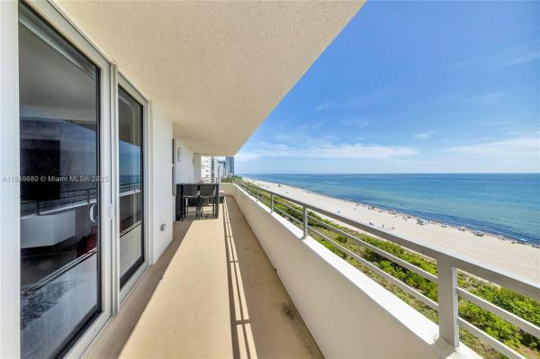 OCEANSIDE PLAZA CONDO