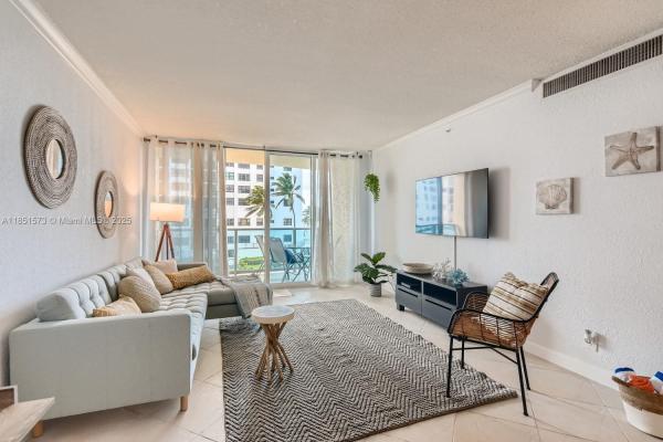 2501 S OCEAN DR #308 (AVAILABLE OCT 15), HOLLYWOOD, FL 33019
