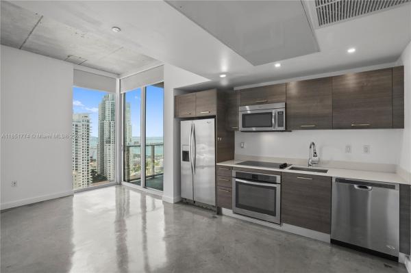 151 SE 1ST ST #3104, MIAMI, FL 33131