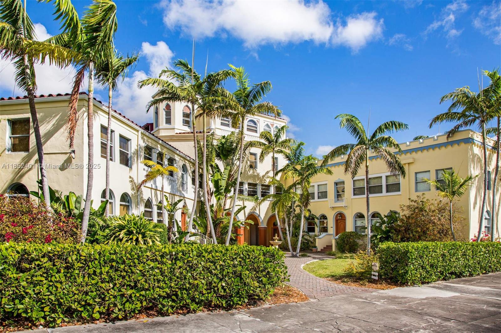 Grand Concurse Condo - фото