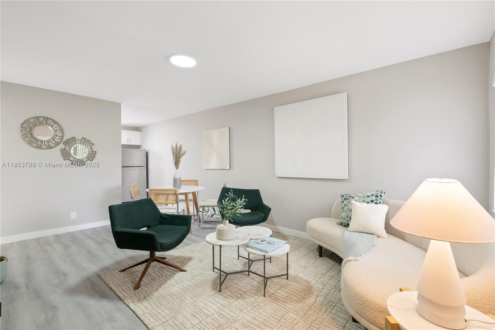 LAUDERDALE - фото