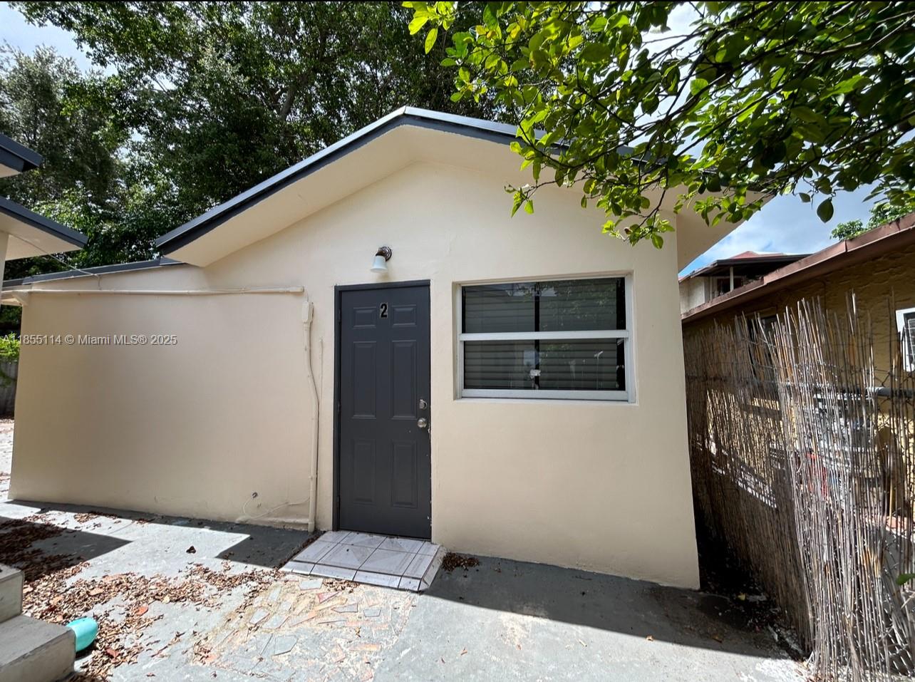 EVANSTON HEIGHTS - фото