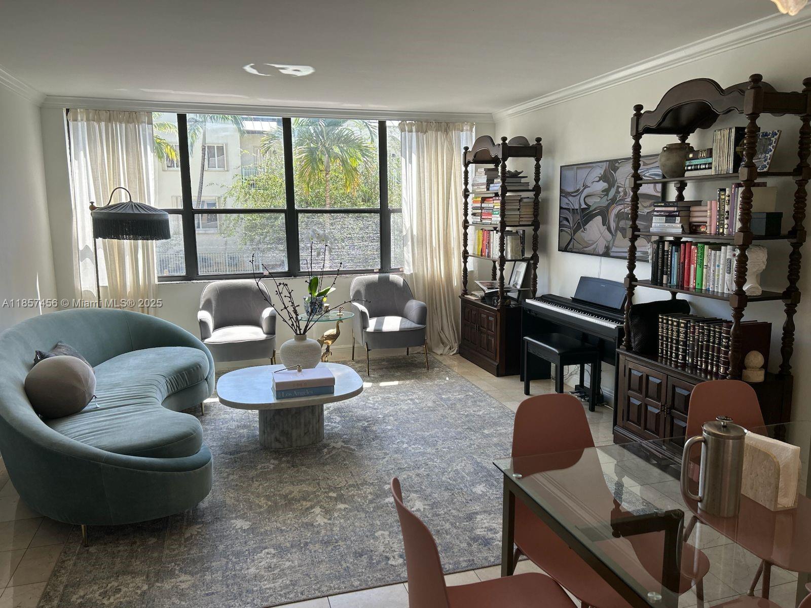 THE IMPERIAL CONDO - фото