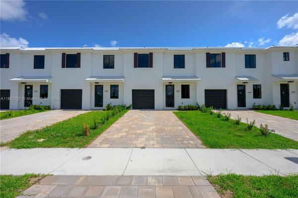 S.C. Group Townhomes