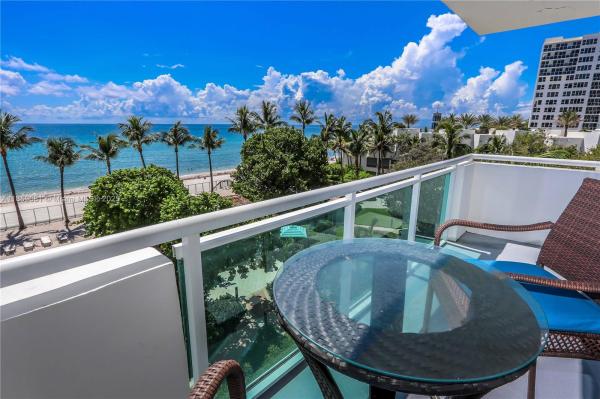 3001 S OCEAN DR #411, HOLLYWOOD, FL 33019
