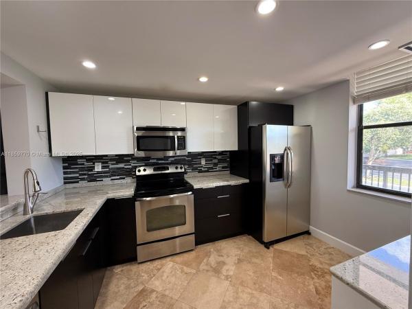 Applewood Village II