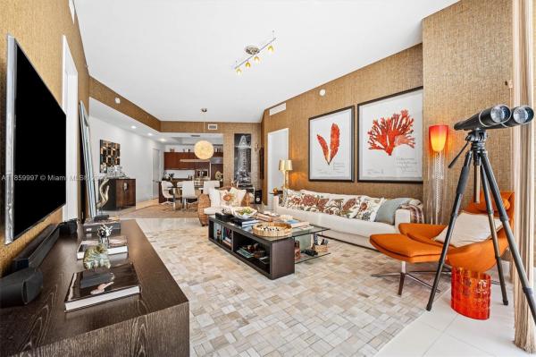 15811 COLLINS AVE #3107, SUNNY ISLES BEACH, FL 33160