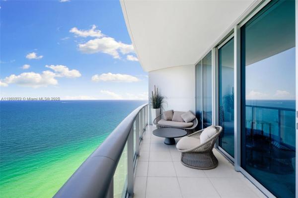17001 COLLINS AVE #3904, SUNNY ISLES BEACH, FL 33160