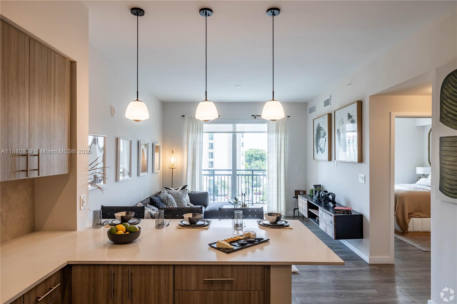 The Pomelo - фото