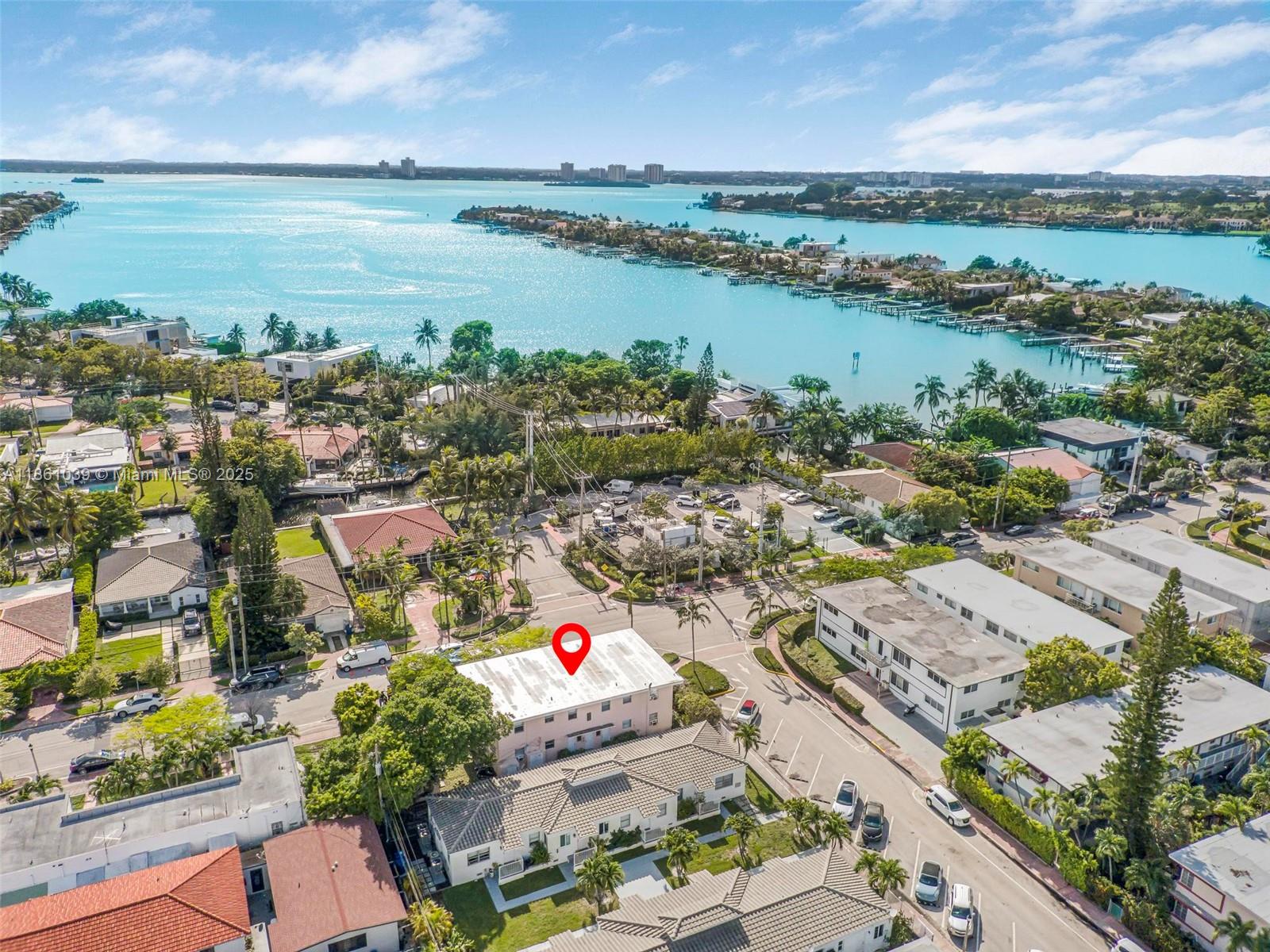 BISCAYNE BCH SUB - фото