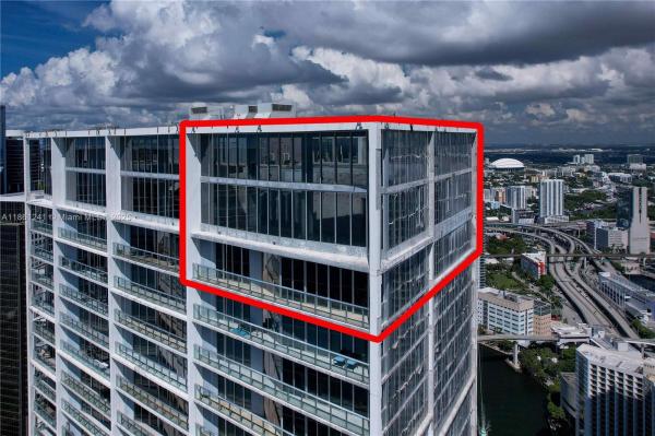 465 BRICKELL AVE #PH5701, MIAMI, FL 33131