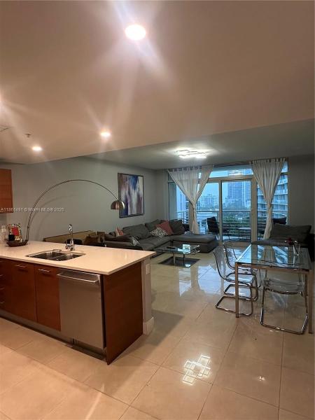 MIDBLOCK MIAMI CONDO