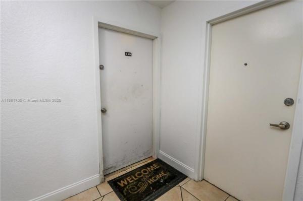 DADELAND PLACE CONDO