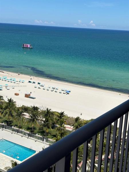 MIRASOL OCEAN TOWERS CON