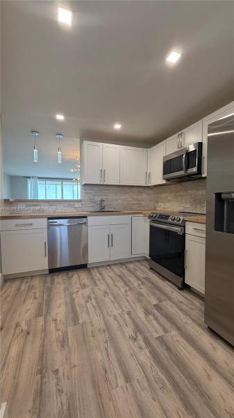 JADE WINDS GROUP-DAISY GA