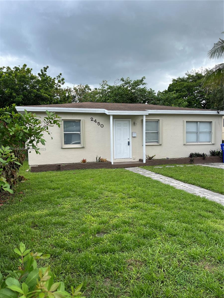 HOLLYWOOD TERRACE - фото