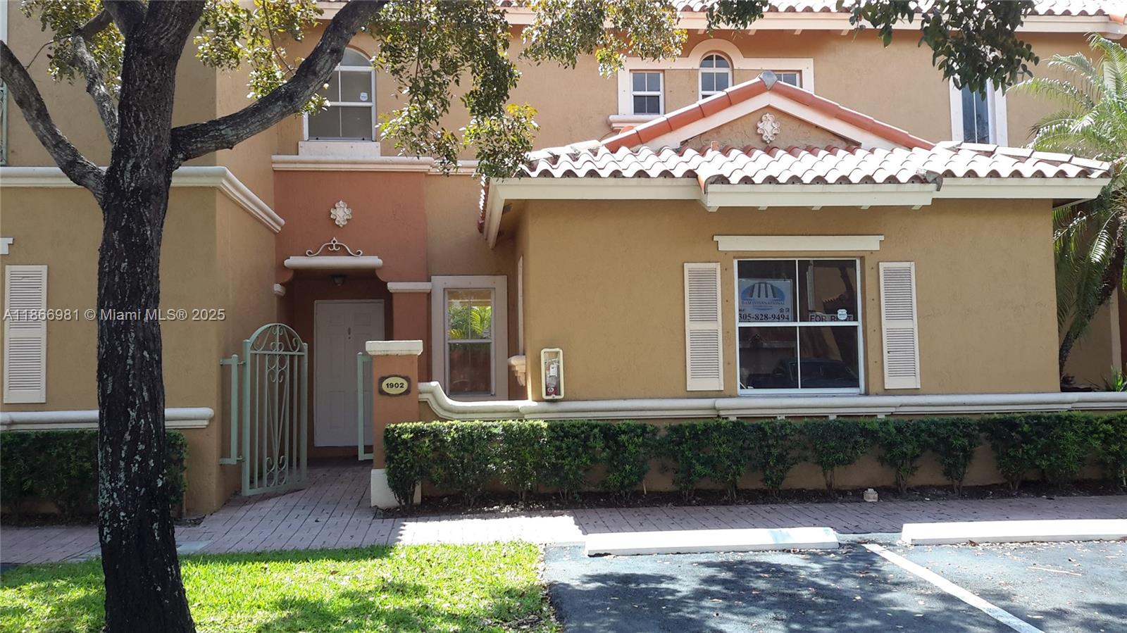 VILLA VIZCAYA CONDO - фото