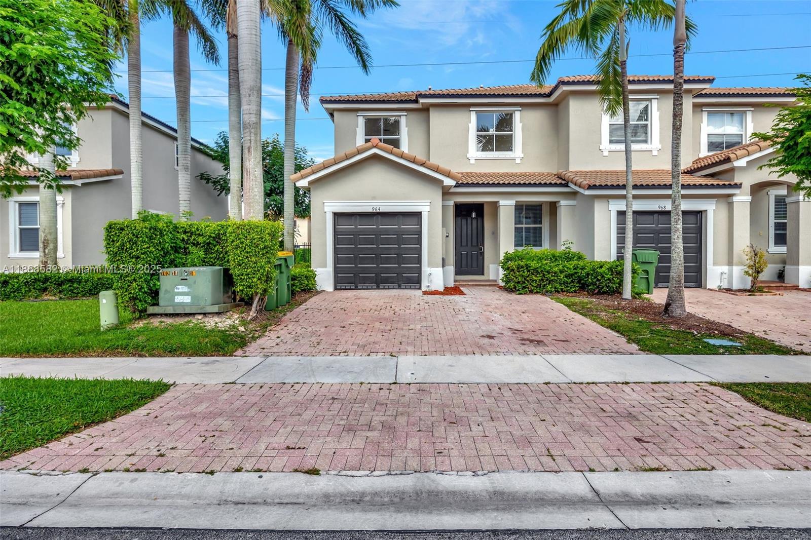 FLORIDIAN ISLES SOUTH - фото