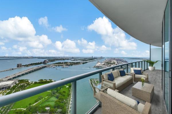 888 BISCAYNE BLVD #5010, MIAMI, FL 33132