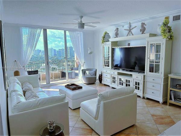 2080 S OCEAN DR #PH3, HALLANDALE BEACH, FL 33009