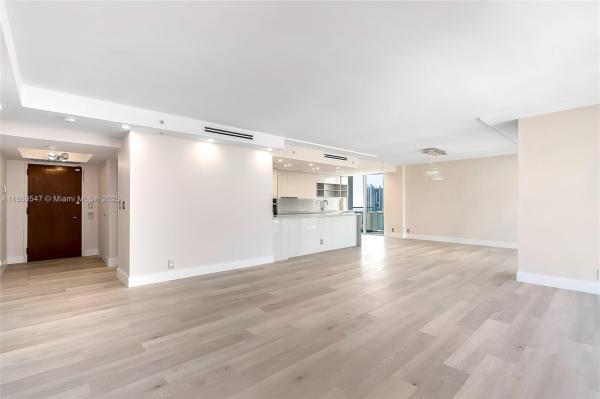 TURNBERRY ISLE CONDO