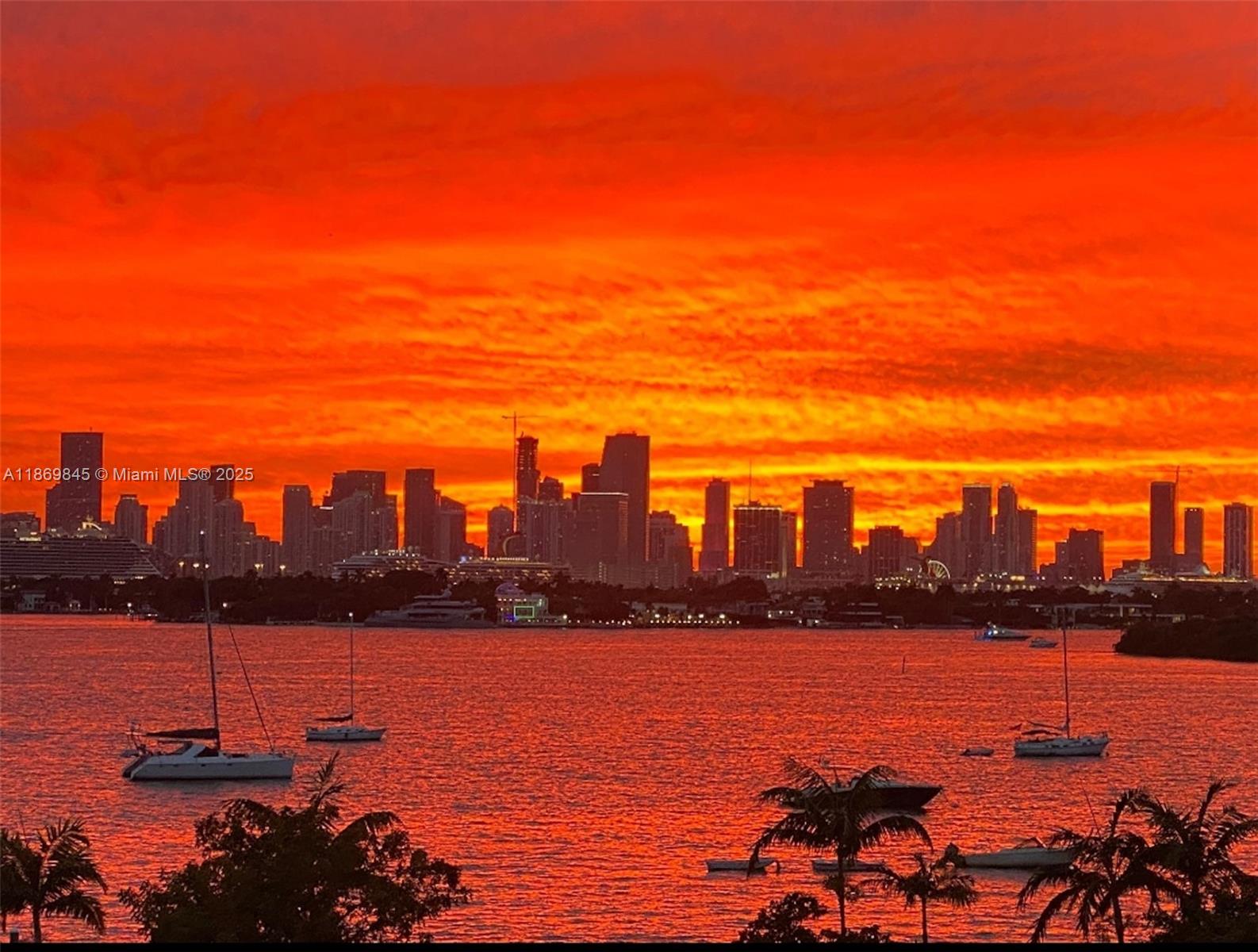 FLAMINGO SOUTH BEACH I CO - фото