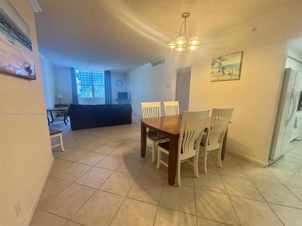 2501 S OCEAN DR #433, HOLLYWOOD, FL 33019