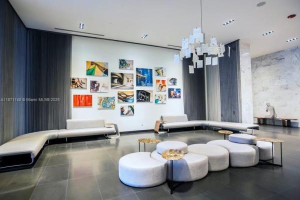 1600 NE 1ST AVE #3017, MIAMI, FL 33132