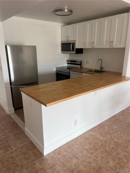 ISLAND PLACE AT NORTH BAY