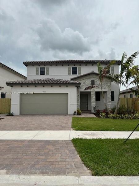 ESTATES AT SILVER PALM