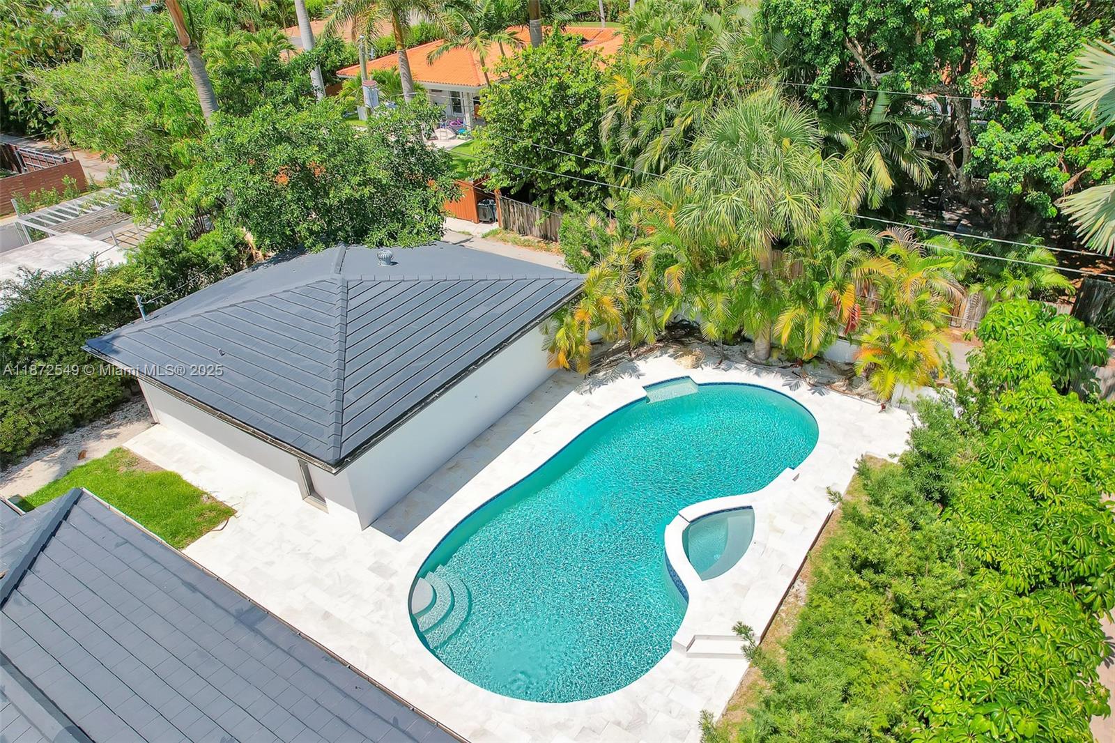 MIAMI SHORES ESTATES - фото