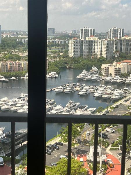 TURNBERRY TOWERS CONDO