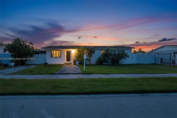 SO MIAMI HEIGHTS THIRD AD