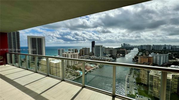 2600 E HALLANDALE BEACH BLVD #T3205, HALLANDALE BEACH, FL 33009