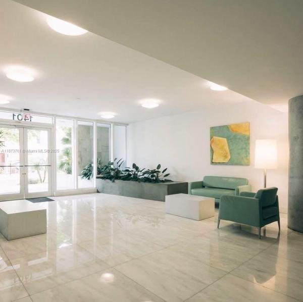 CORAL SEA VIEW CONDO