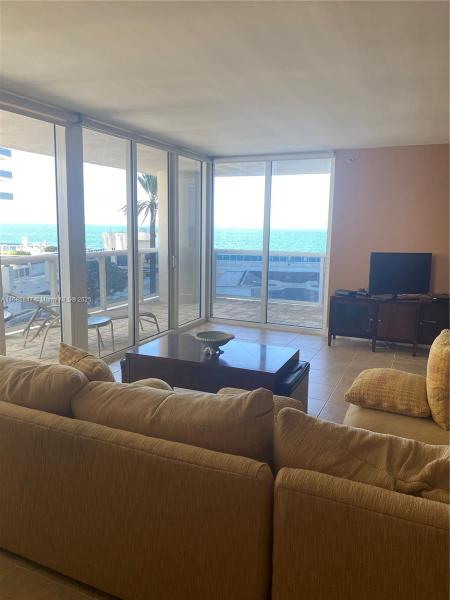 1850 S OCEAN DR #810, HALLANDALE BEACH, FL 33009