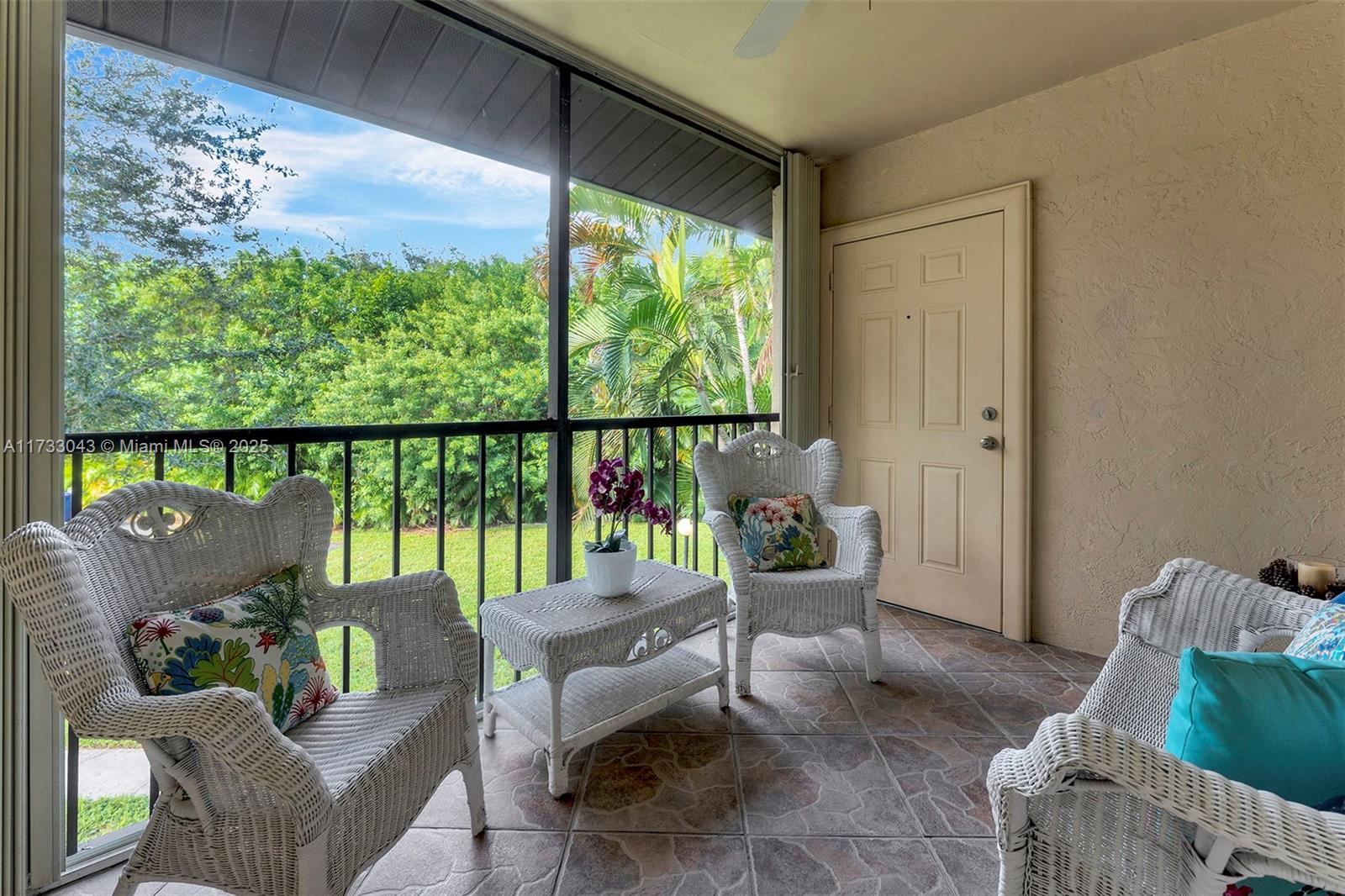 PINE RIDGE SOUTH IV CONDO - фото