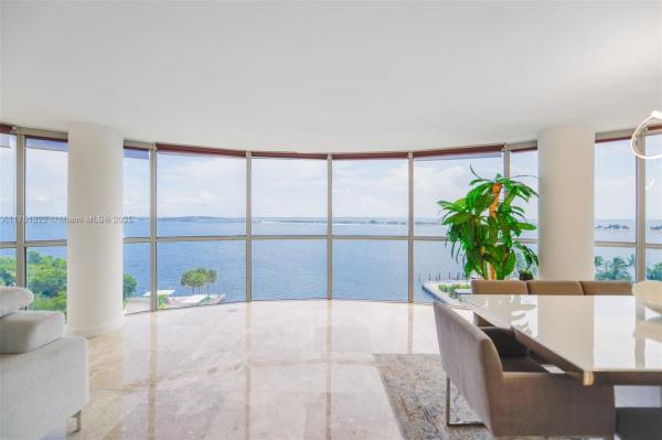 ATLANTIS ON BRICKELL COND