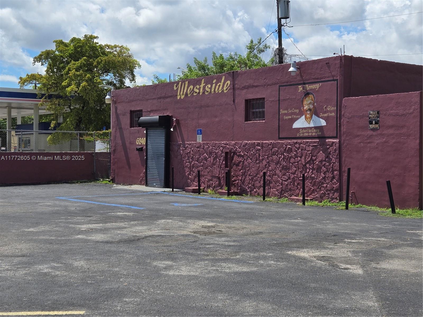 Restaurant - фото