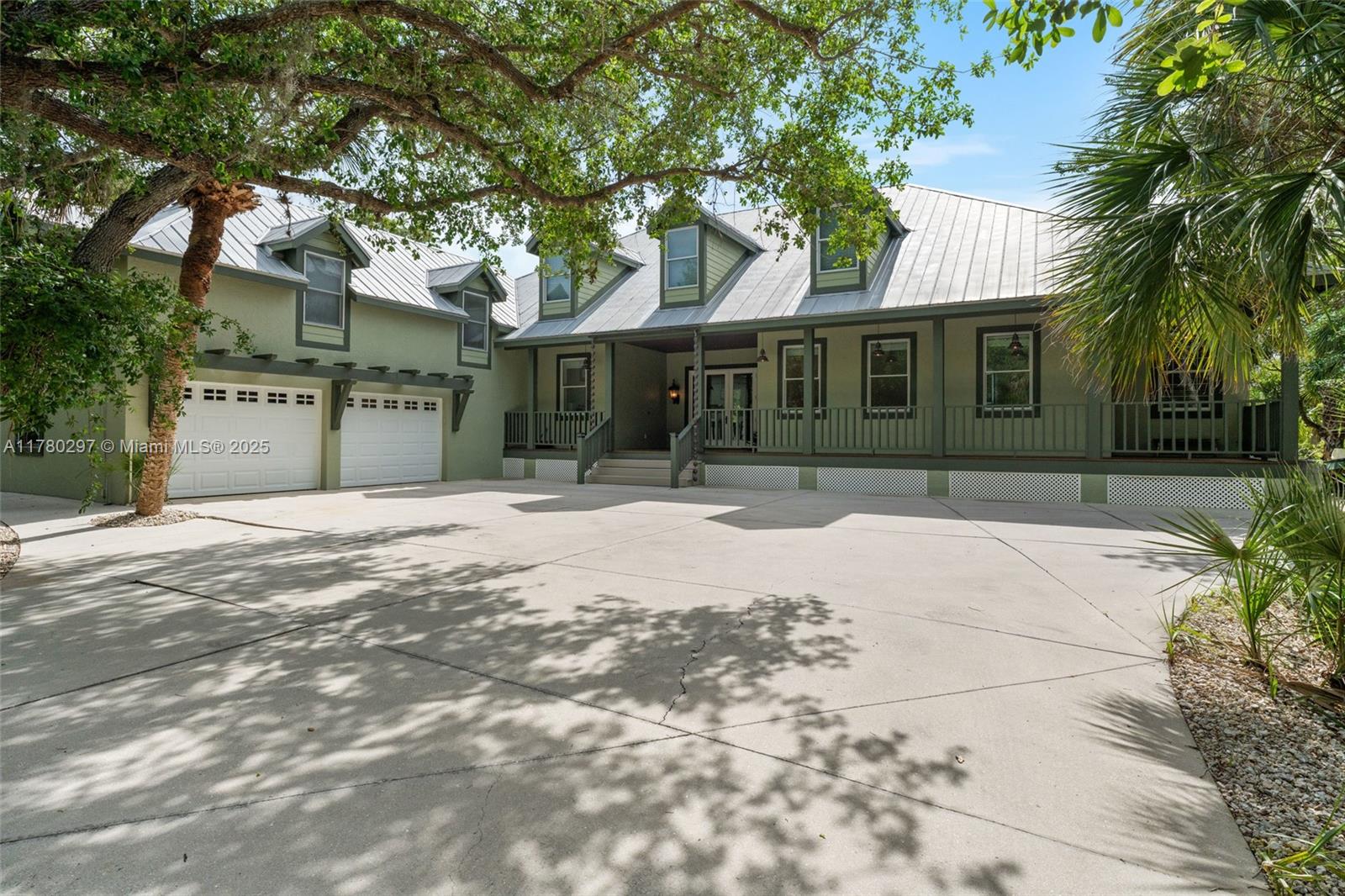 Cranbrook Harbour - фото