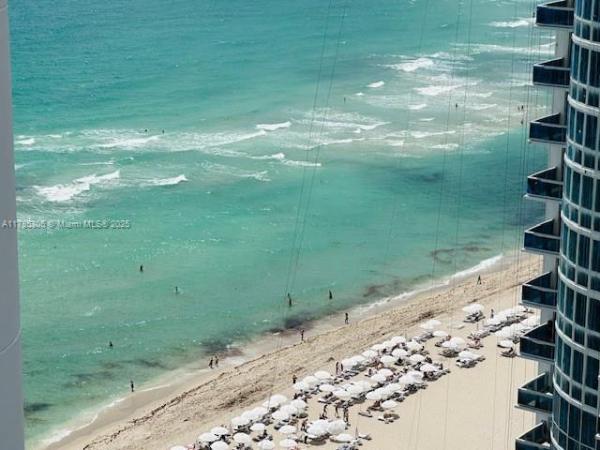 18201 COLLINS AVE #3407, SUNNY ISLES BEACH, FL 33160