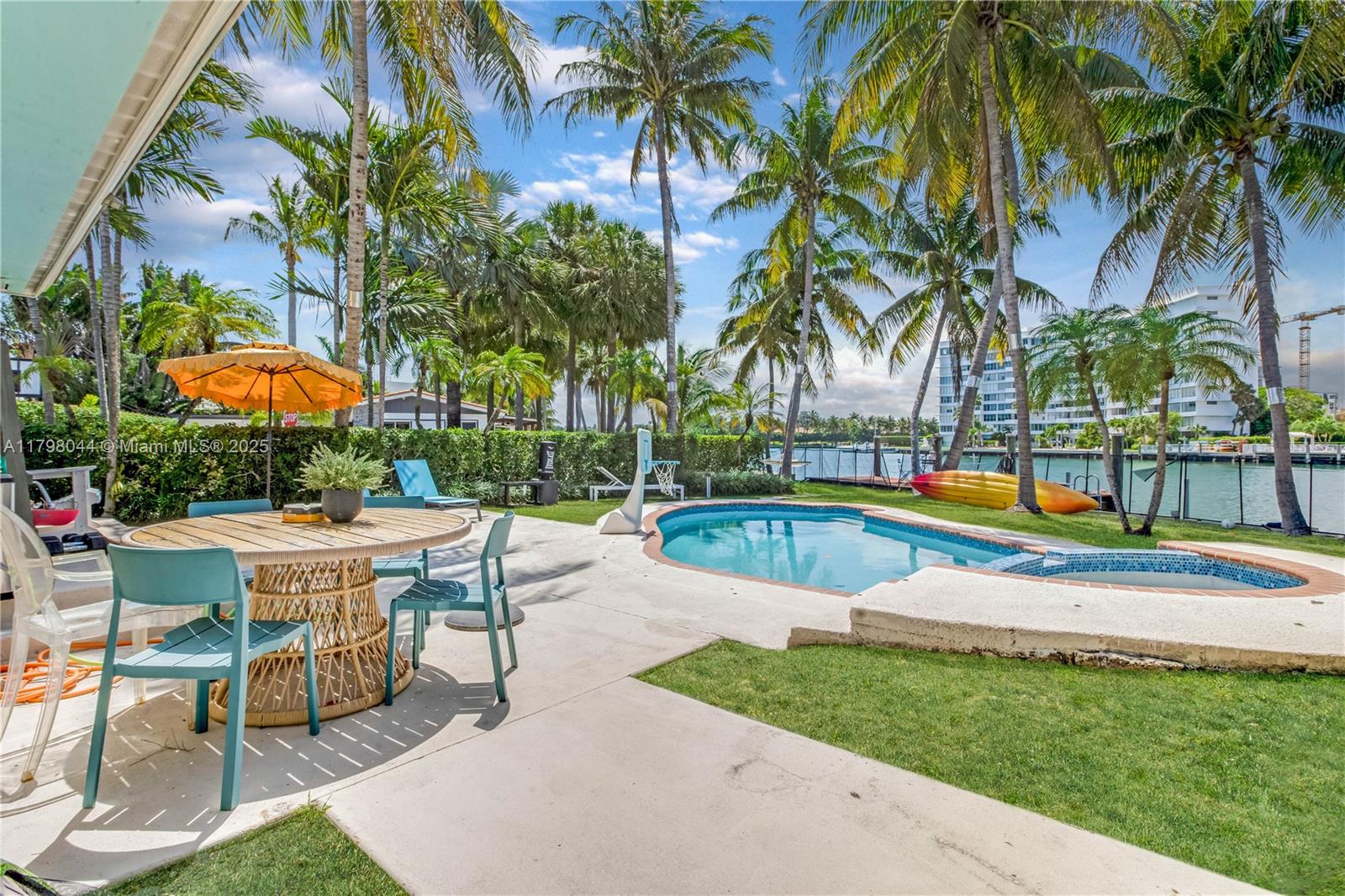 ALTOS DEL MAR NO 5 - фото