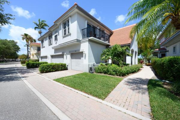 Mansions at Evergrene