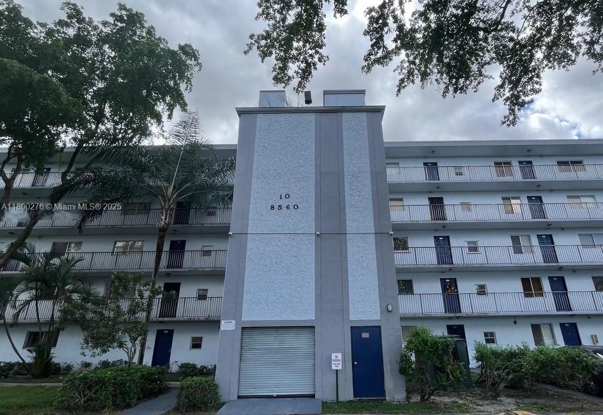 Lakeshore University Park - фото