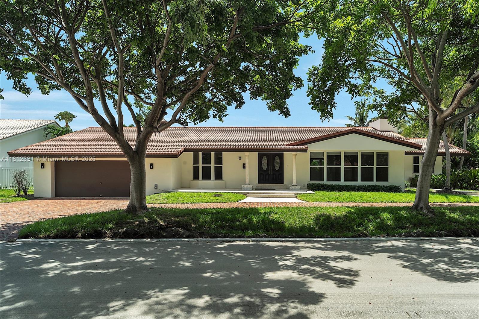 SEA RANCH LAKES - фото