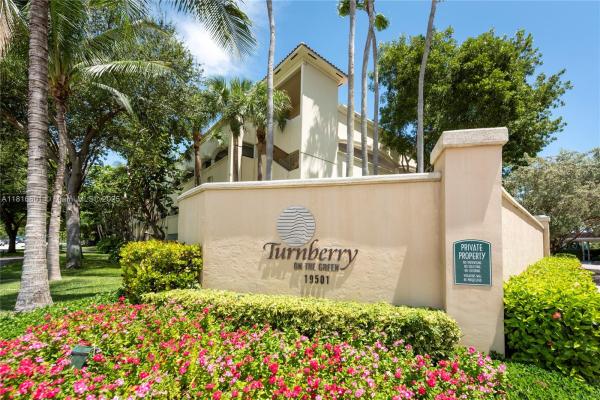 19501 W COUNTRY CLUB DR #2210, AVENTURA, FL 33180